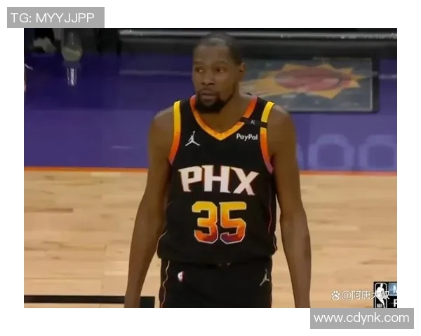 勇士与灰熊激战全场回顾12月21日精彩瞬间与赛后分析